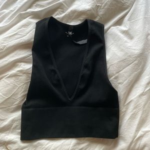UO black plunge crop top